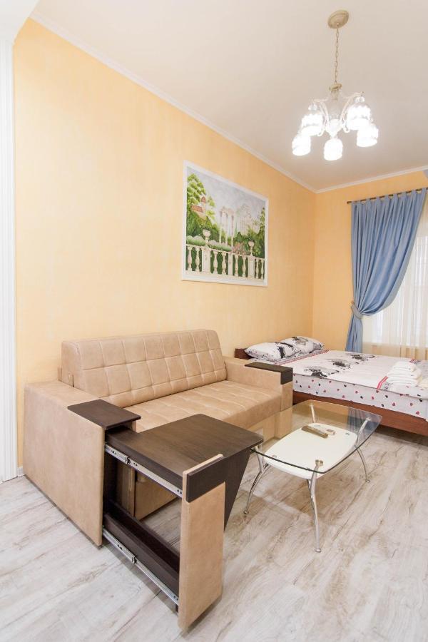 Deribas Apartments Odessa Exteriör bild
