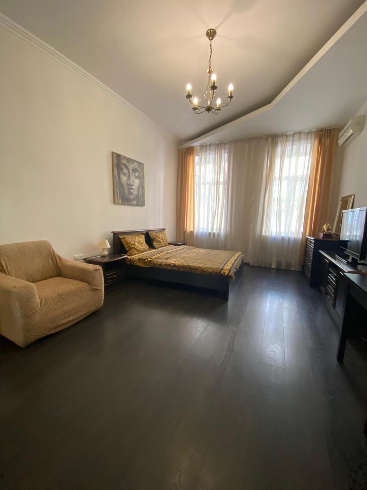 Deribas Apartments Odessa Exteriör bild